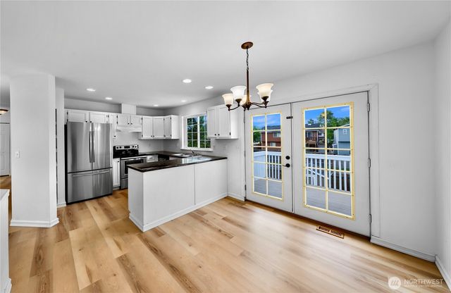 15553 Heintz Avenue SE, Monroe, WA 98272