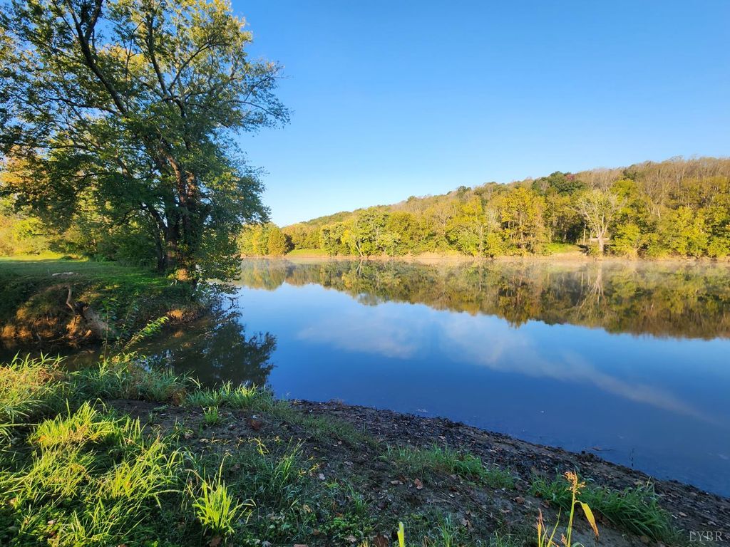 Image 1 of property listing at 643 River Bottom Lane, Concord, VA 24538