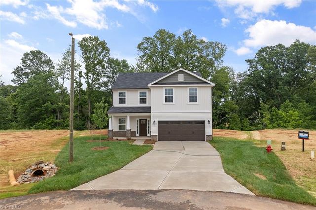 110 Vine Maple Court, King, NC 27021