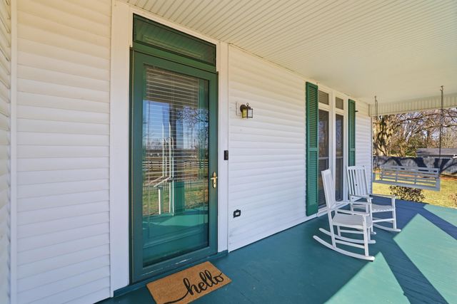 1253 Millersburg Road, Paris, KY 40361