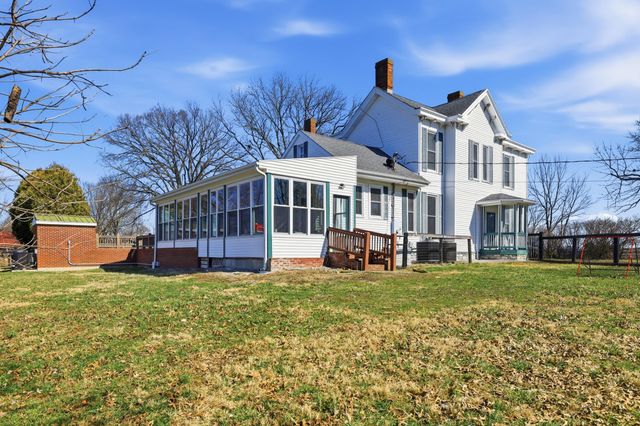 1253 Millersburg Road, Paris, KY 40361