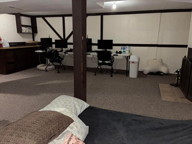 909 Westfall Avenue, Kalamazoo City, MI 49006