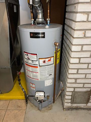 909 Westfall Avenue, Kalamazoo City, MI 49006