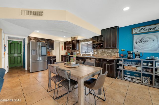 7159 W Maple Ridge Drive, Tucson, AZ 85743