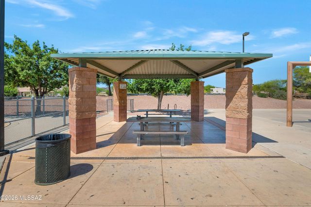 7159 W Maple Ridge Drive, Tucson, AZ 85743