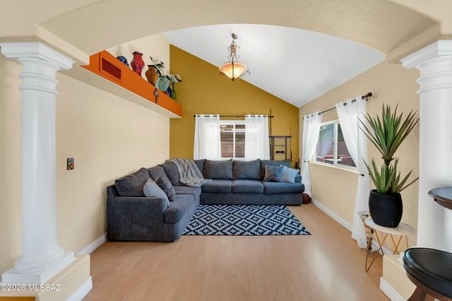 7159 W Maple Ridge Drive, Tucson, AZ 85743