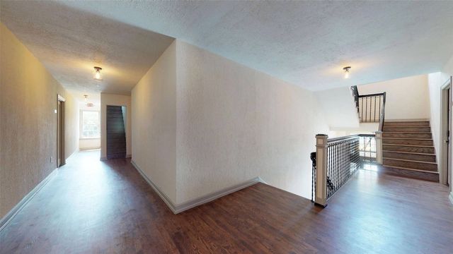 5506 Miller Avenue 201, Dallas, TX 75206