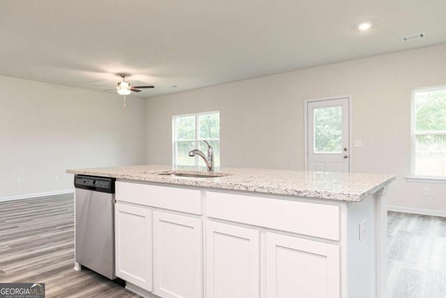410 Prescott Way, Villa Rica, GA 30180