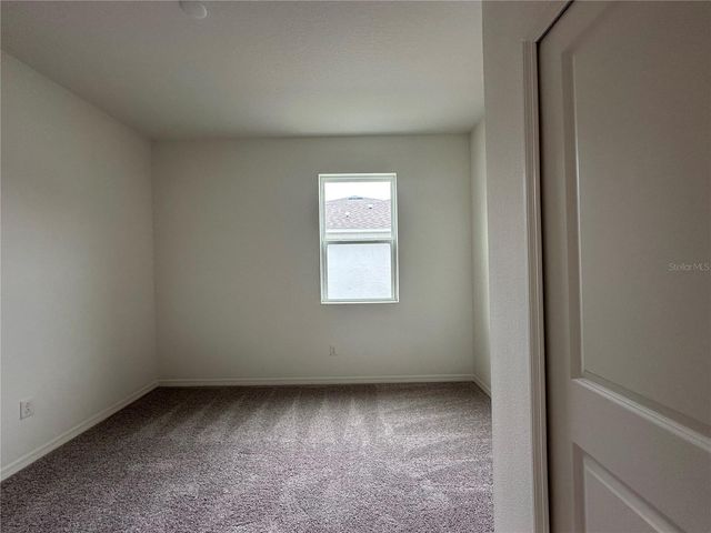 37411 ROANOKE RIVER WAY, Zephyrhills, FL 33540