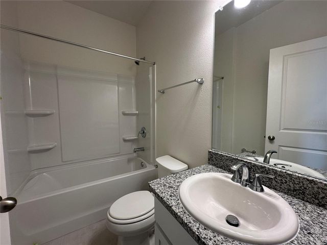 37411 ROANOKE RIVER WAY, Zephyrhills, FL 33540