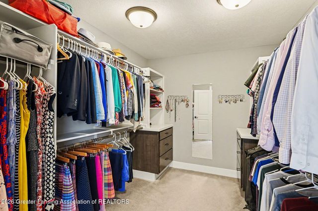 6072 Sleepy Hollow Lane, East Lansing, MI 48823