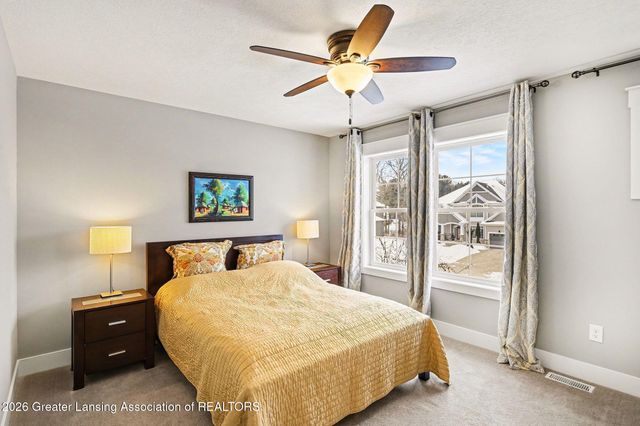 6072 Sleepy Hollow Lane, East Lansing, MI 48823