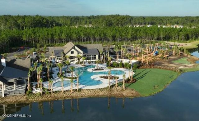 75713 WALKING PATH Lane, Yulee, FL 32097