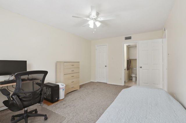 2401 Leon ST 210, Austin, TX 78705