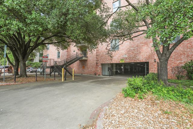 2401 Leon ST 210, Austin, TX 78705