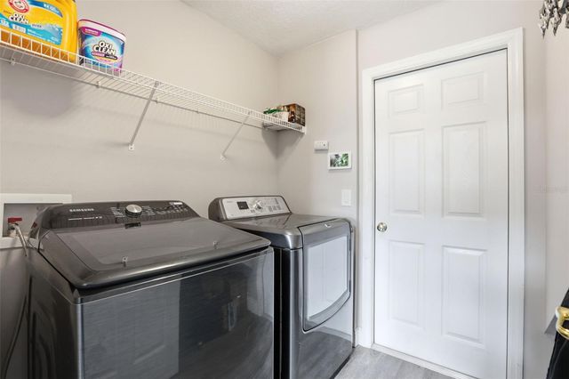 100 RUBINO DRIVE, Davenport, FL 33837