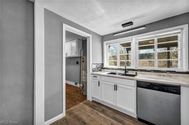 4890 Northwood Drive, Sheffield Lake, OH 44054