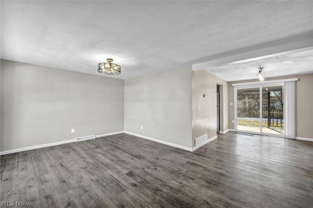 4890 Northwood Drive, Sheffield Lake, OH 44054