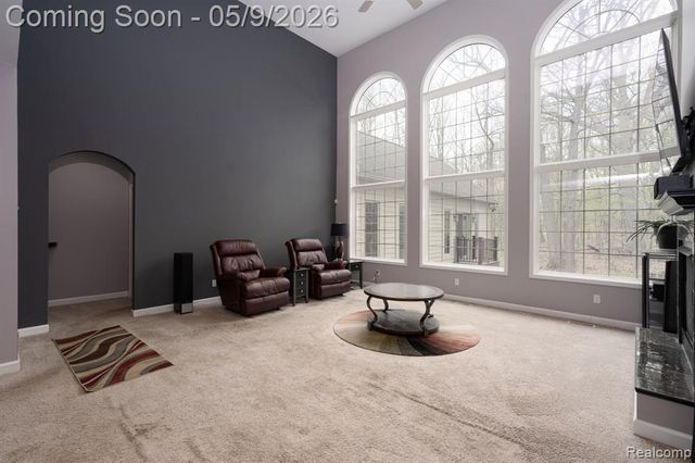 6091 Brookstone Lane, Grand Blanc, MI 48439