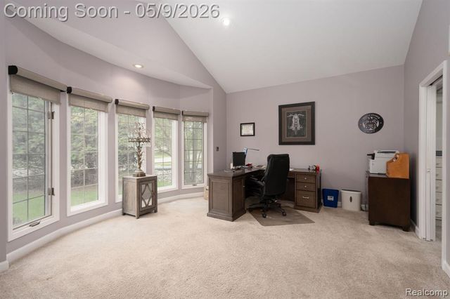 6091 Brookstone Lane, Grand Blanc, MI 48439