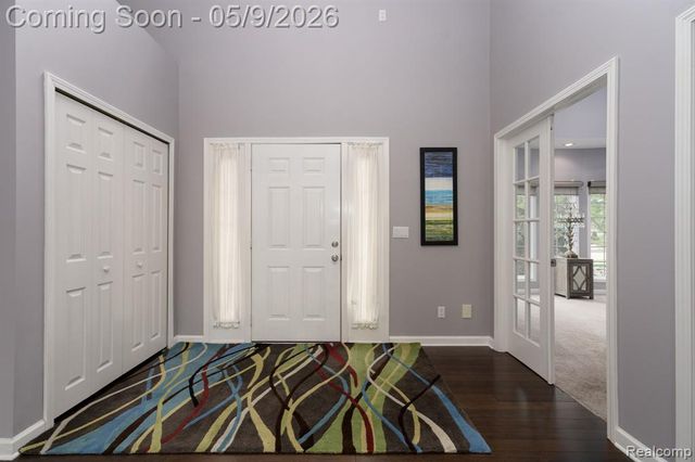6091 Brookstone Lane, Grand Blanc, MI 48439