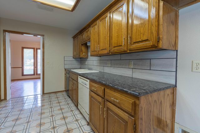 7301 DUKES Place, Amarillo, TX 79109