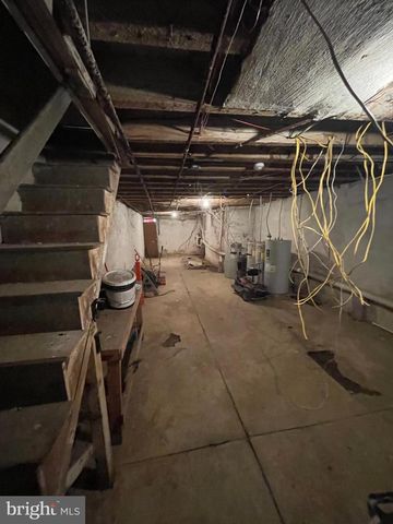 5122 ARCH ST, Philadelphia, PA 19139