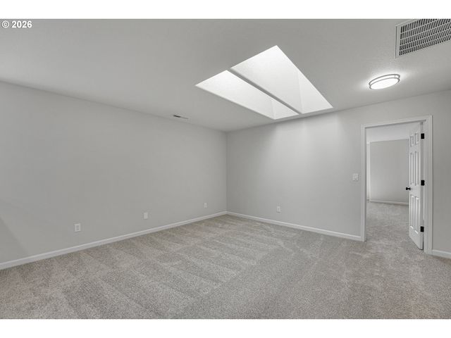 3730 Se OAKLEAF St, Hillsboro, OR 97123