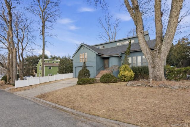 115 Cypress Drive, Kings Park, NY 11754