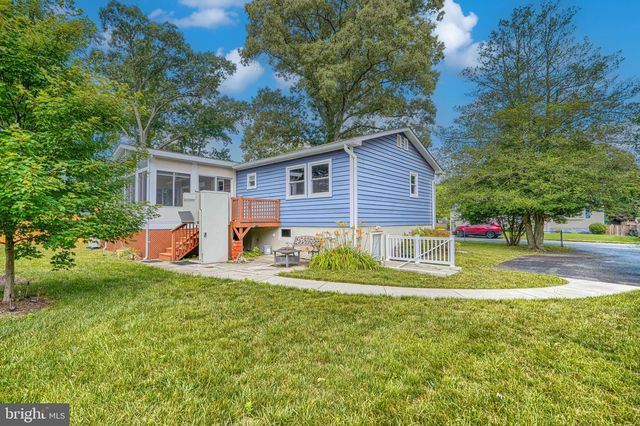 675 211TH ST, Pasadena, MD 21122
