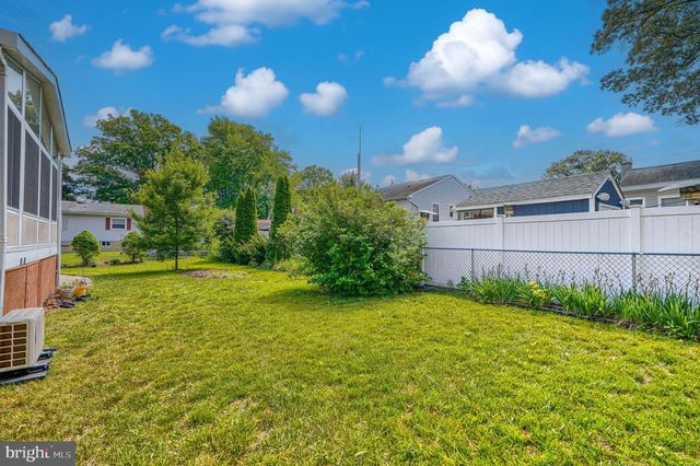 675 211TH ST, Pasadena, MD 21122