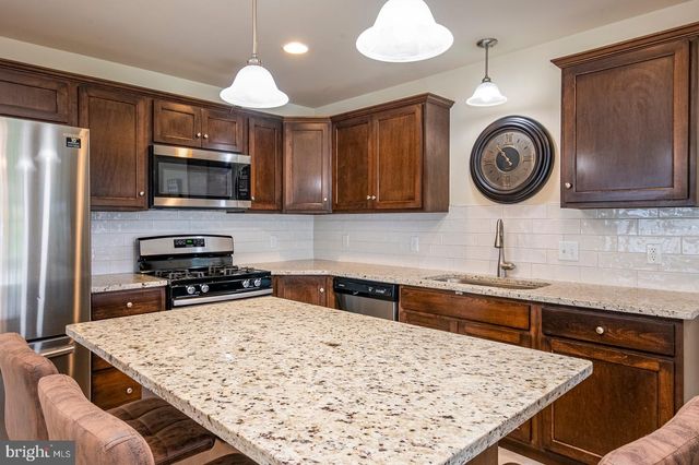 1243 FAIRMONT AVE, Temple, PA 19560