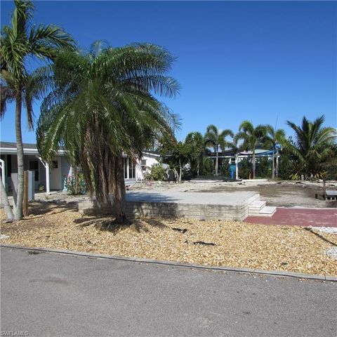 4958 Mullette LN, St. James City, FL 33956