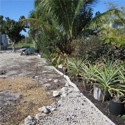 4958 Mullette LN, St. James City, FL 33956