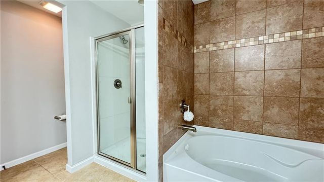 2160 Greencrest Circle, Alpharetta, GA 30004