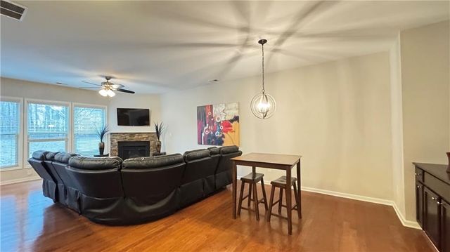 2160 Greencrest Circle, Alpharetta, GA 30004