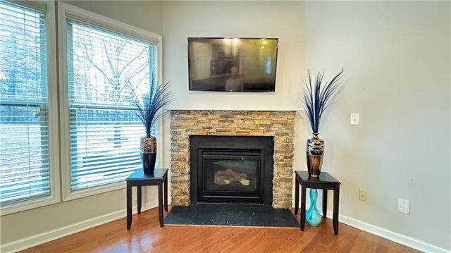 2160 Greencrest Circle, Alpharetta, GA 30004