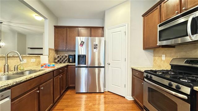 2160 Greencrest Circle, Alpharetta, GA 30004