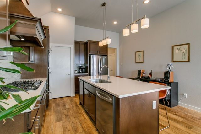 2324 ROOK Drive, Dallas, TX 75211