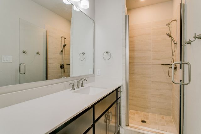2324 ROOK Drive, Dallas, TX 75211