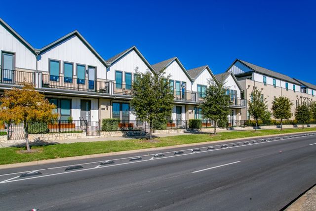 2324 ROOK Drive, Dallas, TX 75211