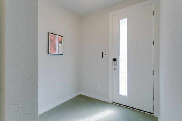 2324 ROOK Drive, Dallas, TX 75211