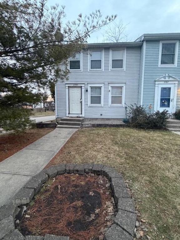 2985 Grandwoods Circle, Dublin, OH 43017