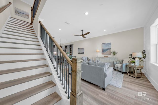 951 W Lagoon Avenue E, Gulf Shores, AL 36542