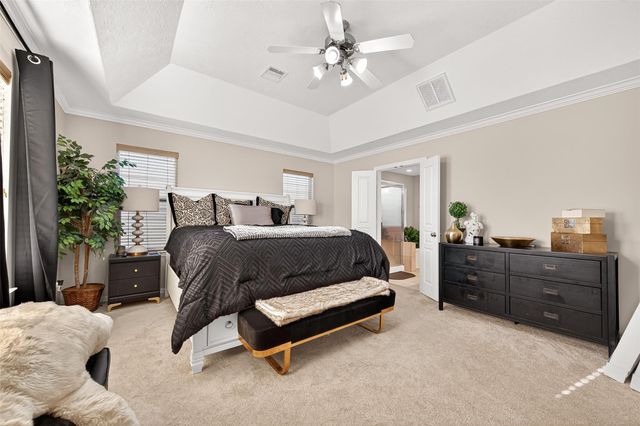3418 Skyline Village Drive, Houston, TX 77057