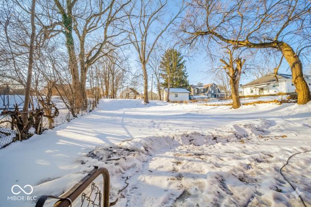 1633 W 10th Street, Anderson, IN 46016