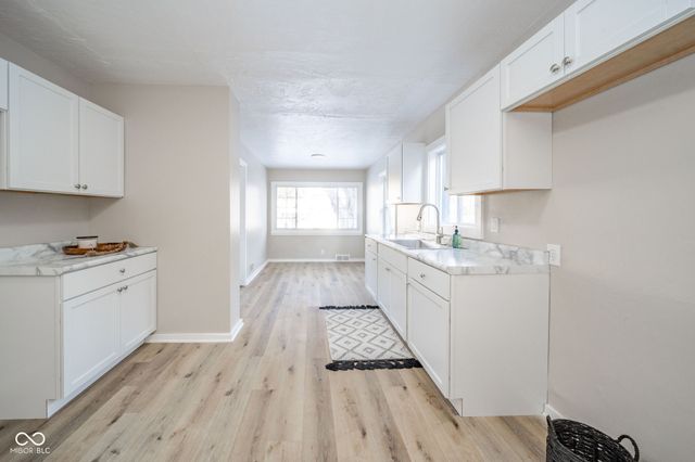 1633 W 10th Street, Anderson, IN 46016