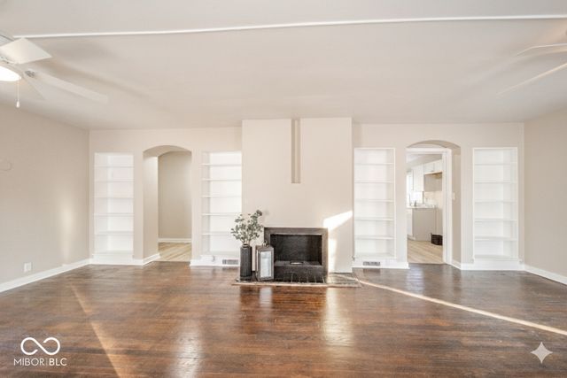 1633 W 10th Street, Anderson, IN 46016