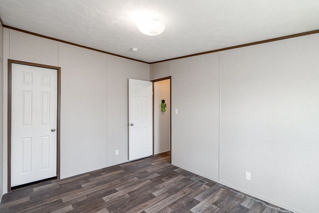 9410 Sunrise Rd, Red Boiling Springs, TN 37150