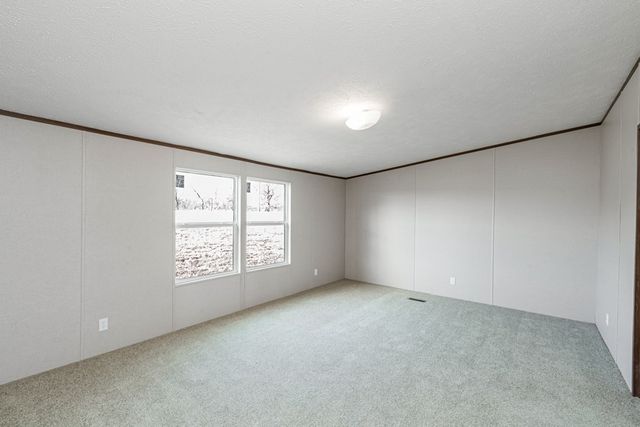 9410 Sunrise Rd, Red Boiling Springs, TN 37150